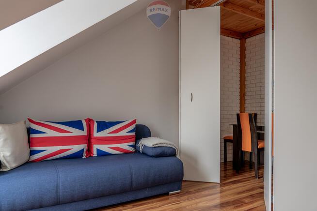 KLIMATYCZNE, JASNE, CICHE, AŻ 46 M2 PO PODŁODZE