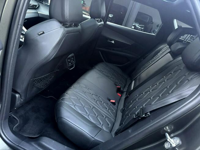 Peugeot 3008 2.0 Blue-HDI 180KM GT Full Led Kamera Skóra Pikowana Panorama Hak