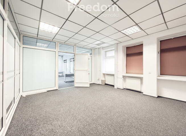 Jasny lokal biurowy 50 m² – Osiedle Młodych