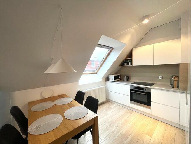 *2 pokoje z mp- Panieńska 3, Old Nova