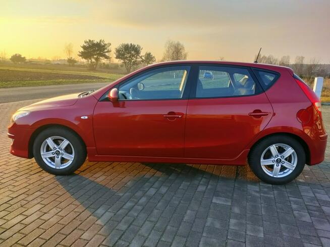 Hyundai i30 1.4 benzyna 101tyś km Klimatyzacja El szyby Alufelgi