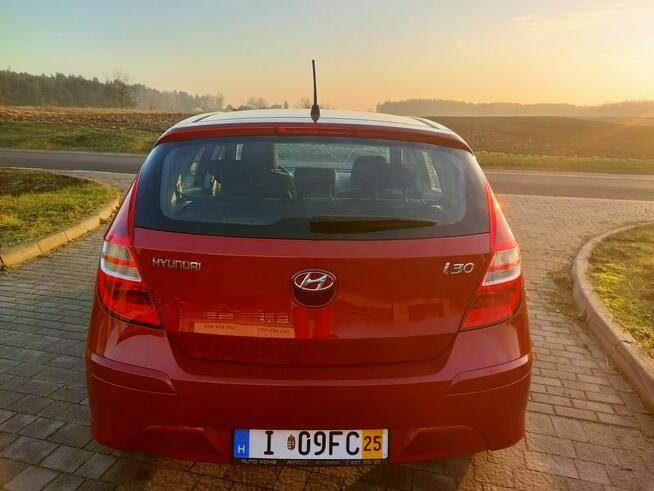 Hyundai i30 1.4 benzyna 101tyś km Klimatyzacja El szyby Alufelgi