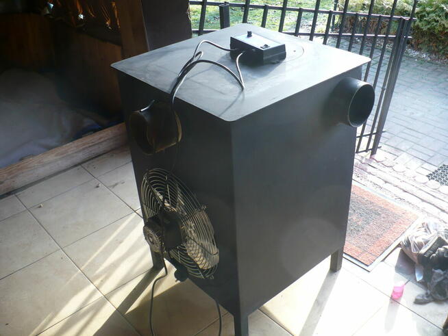 Sprzedam malo uzywany piec grzewczy z nadmuchem