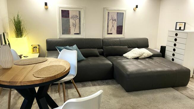 Dwa niewielkie domy na działce 3,3 ar w Sieradzu