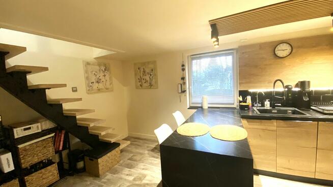 Dwa niewielkie domy na działce 3,3 ar w Sieradzu