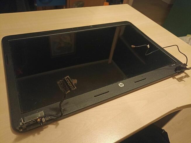 Matryca klapa ramka zawiasy do laptopa HP 650 | sprawne