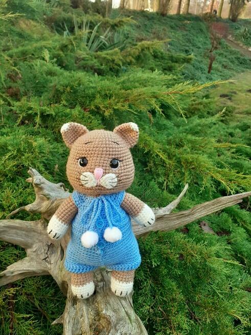 Kot, kotek na szydełku