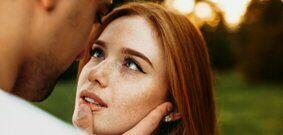 Poznam dziewczynę panią której brakuje bliskości i czułości