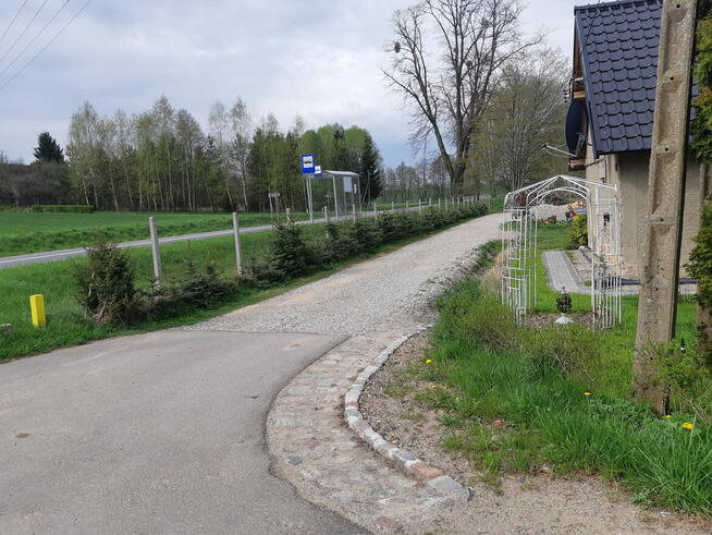 Wynajmę mieszkanie na wsi – cisza, natura i komfort