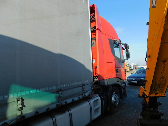 Syndyk sprzeda - ciągnik samochodowy Iveco Stralis 460 E6, 2