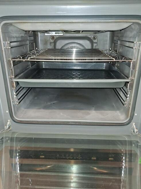 PIEKARNIK DO ZABUDOWY AMICA