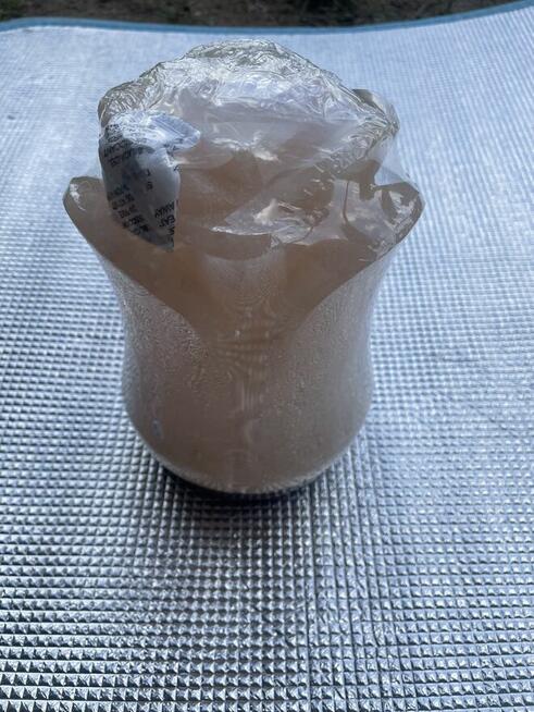 lampka z soli himalajskiej kwiat róży