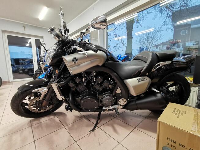 Yamaha V-max 1700cm 200KM przygotowany na sezon