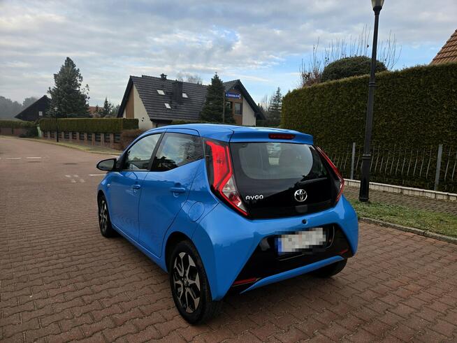 Toyota Aygo 1.0 VVT-i Benz. 72KM 2018r LED, Kamera, Niski Przebieg