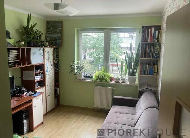 3-pokojowe mieszkanie w Wesołej