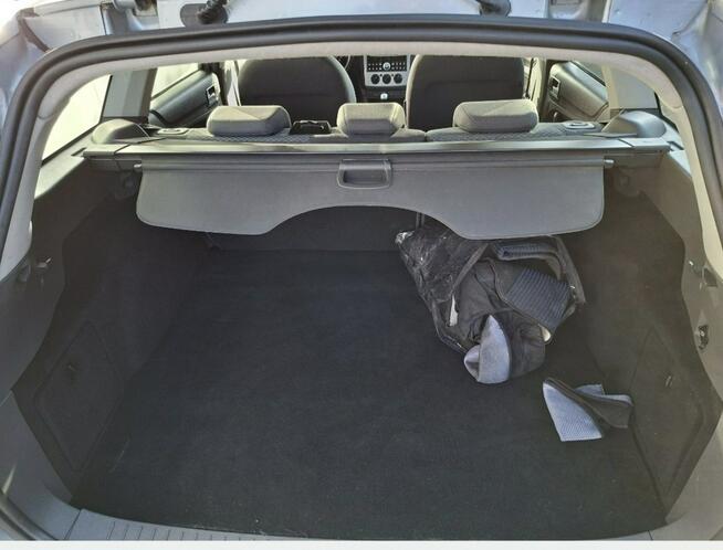 Ford Focus 1.8 benzyna klimatyzacja wazne opłaty