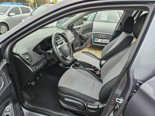 Hyundai i20 Opłacony Zadbany Serwisowany Bogaty Full Led 1 Wł Po Serwisie