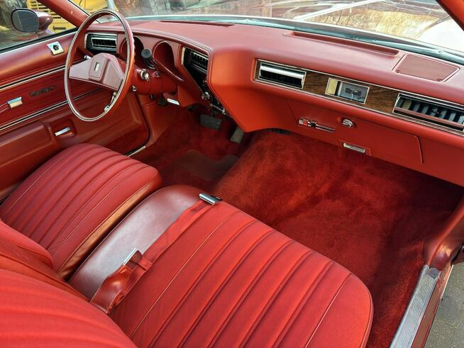 Oldsmobile Cutlass Supreme 1977 – Rocket 350 V8 T-Tops