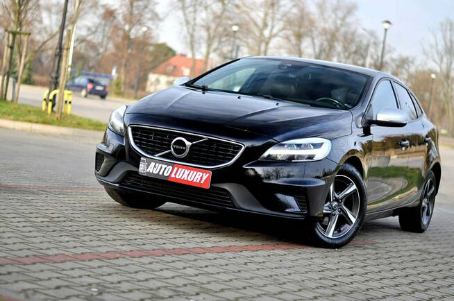 Volvo V40 LiFt Full Led R-Design Digital Alcantara Navi City Full Opcja