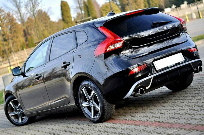 Volvo V40 LiFt Full Led R-Design Digital Alcantara Navi City Full Opcja