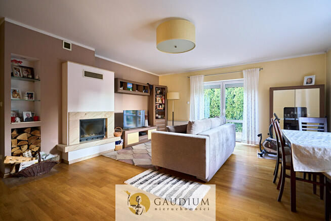 Kameralny dom w Rumi