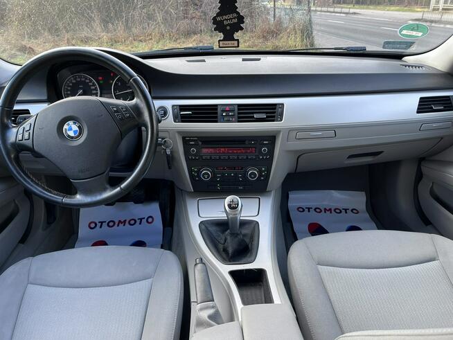 BMW 318 2.0 1wł Klima Alu Czujki Parkowan 6 biegów Bez Rdzy Stan BDB BEzwypadk