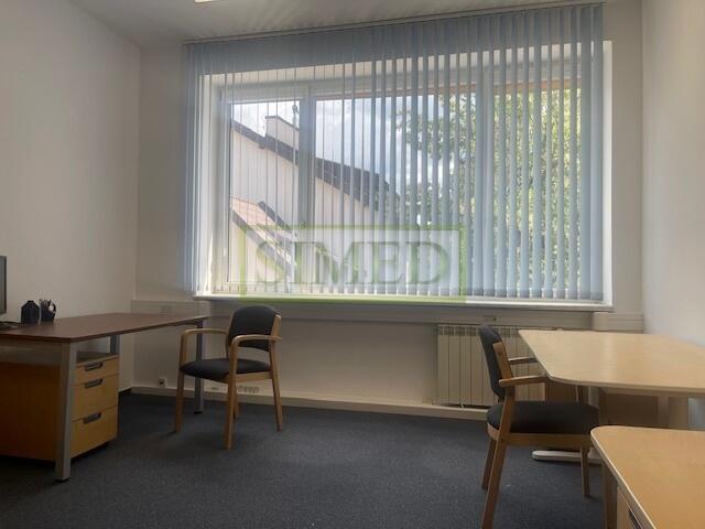 Gabinet ,recepcja.,parking ,dostęp 24h,cisza .