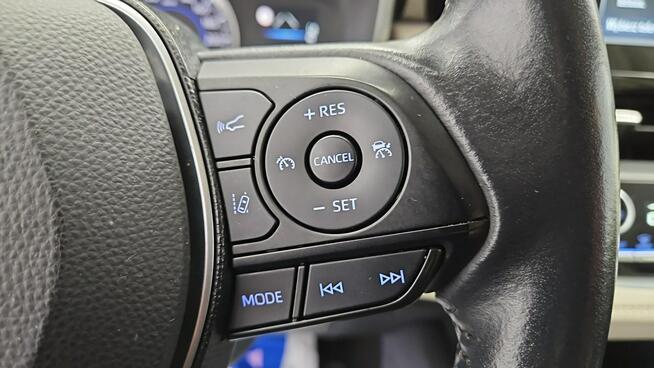 Toyota Corolla 1.8 Hybrid Comfort ! Z Polskiego Salonu ! Faktura VAT !