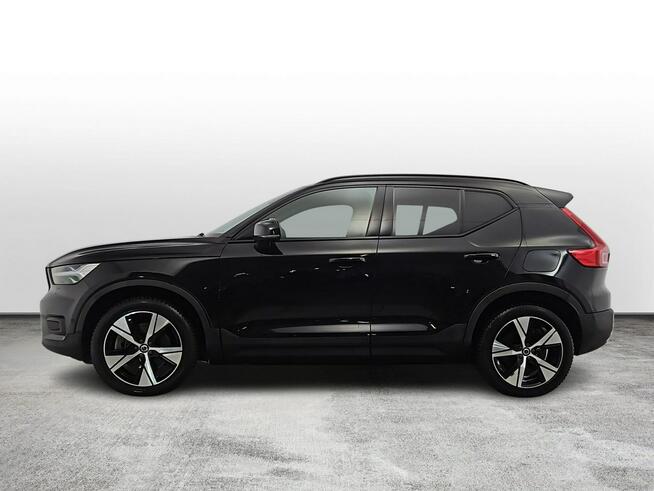 Volvo XC 40 Recharge AWD Pro aut ! Z Polskiego Salonu ! Faktura VAT !