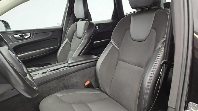 Volvo XC 60 D4 Momentum Pro aut ! Z Polskiego Salonu ! Faktura VAT !