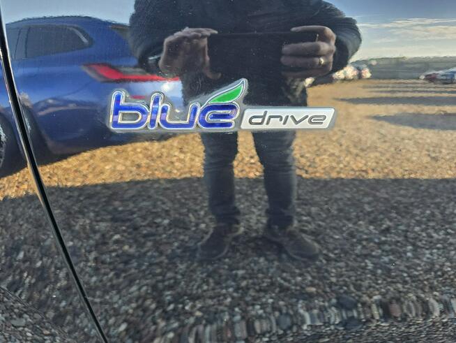 Hyundai ix35 1.6 135PS Benzyna Klimatronic 4xGrzaneFotelePDC Alusy 17 LED Gwarancja