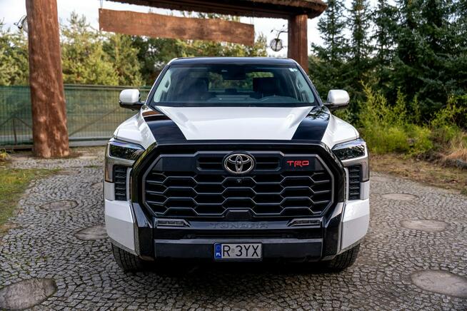 Toyota Tundra II Crewmax Platinum / TRD / 3.5 V6 389KM / 4x4 / Bezwypadkowy / 2023