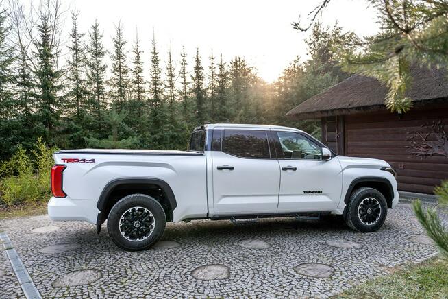 Toyota Tundra II Crewmax Platinum / TRD / 3.5 V6 389KM / 4x4 / Bezwypadkowy / 2023