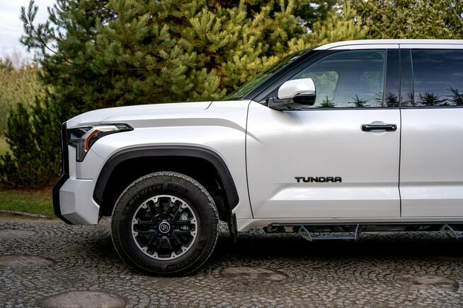 Toyota Tundra II Crewmax Platinum / TRD / 3.5 V6 389KM / 4x4 / Bezwypadkowy / 2023