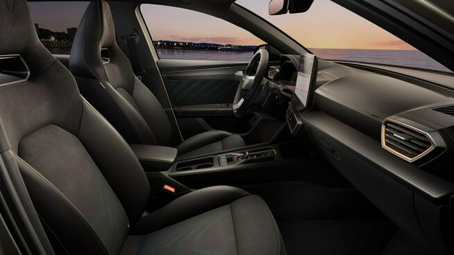 Cupra Leon Sportstourer 2.0 TSI - 204KM - Pakiet Edge - Dynamic Design - Intelligent Drive