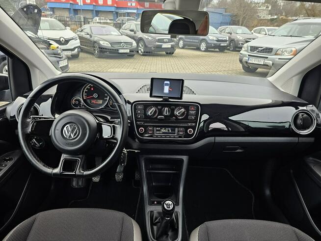 Volkswagen Up! Nawigacja, kamera, grzane fotele, kontrola pasa ruchu, radar