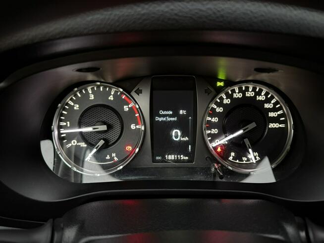 Toyota Hilux 2.4 D-4D Double Cab DLX 4x4! Salon Polska ! I właściciel !