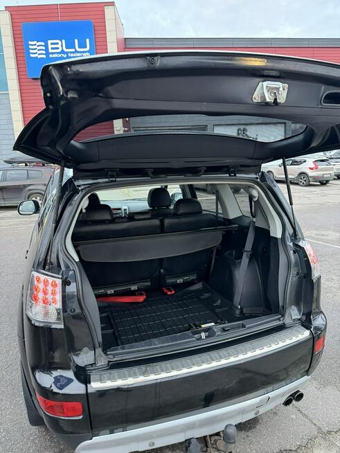 Mitsubishi Outlander 2,0 TDI 140KM Manual 4x4 Hak Xenon Skóry Polski salon Zadbany