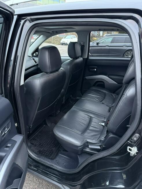Mitsubishi Outlander 2,0 TDI 140KM Manual 4x4 Hak Xenon Skóry Polski salon Zadbany