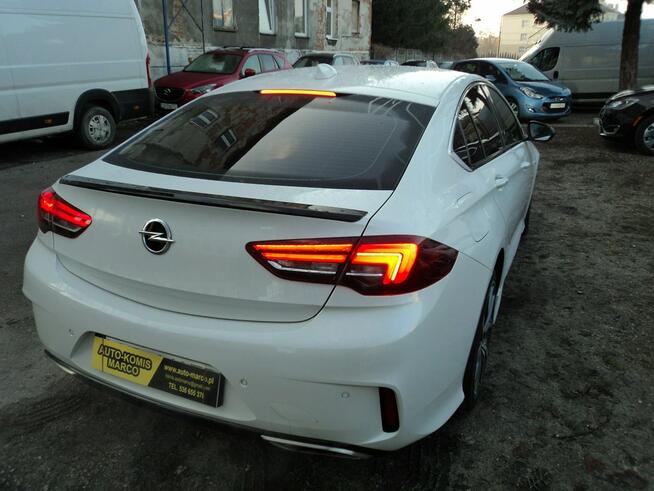 Opel Insignia sprzedam ładnego OPLA INSIGNIE GSI z 2018r 3.6 V6 340 KM TURBO 4x4 koł