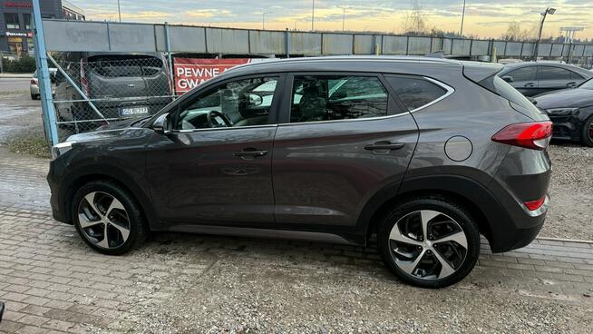 Hyundai Tucson 1.7 Crdi Navi kamera skóry ledy bezwypadkowy zamiana serwis 1.r.gwaran