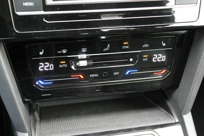 Volkswagen Passat SalonPL FV23% 1.5TSI 150KM DSG Ogrz.Fotele LED Tempomat ACC Gwarancja
