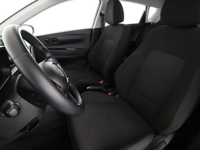 Hyundai Bayon XLine niski przebieg PDC kamera tempomat