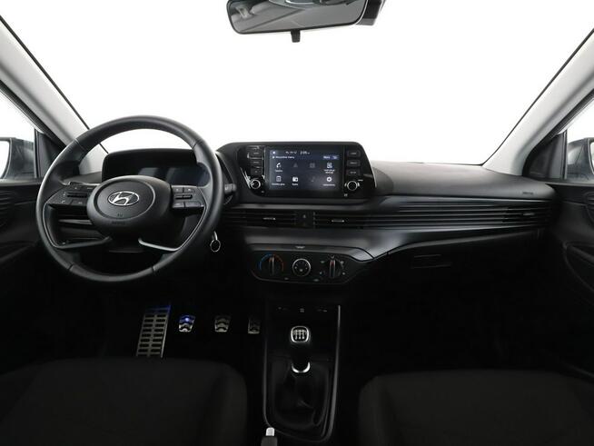 Hyundai Bayon XLine niski przebieg PDC kamera tempomat