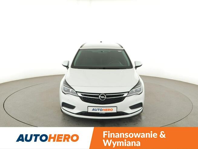 Opel Astra 1.6 CDTI 6MT 120 Jahre Klimatyzacja Tempomat Nawigacja 2xPDC LED