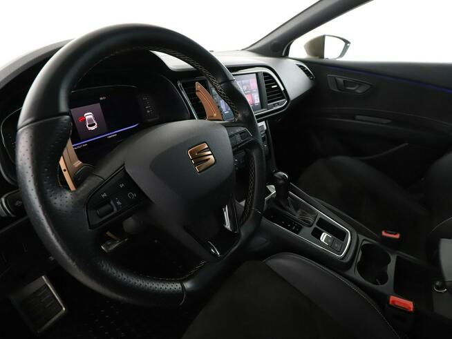 Seat Leon automat 290KM full LED panorama DCC kamery