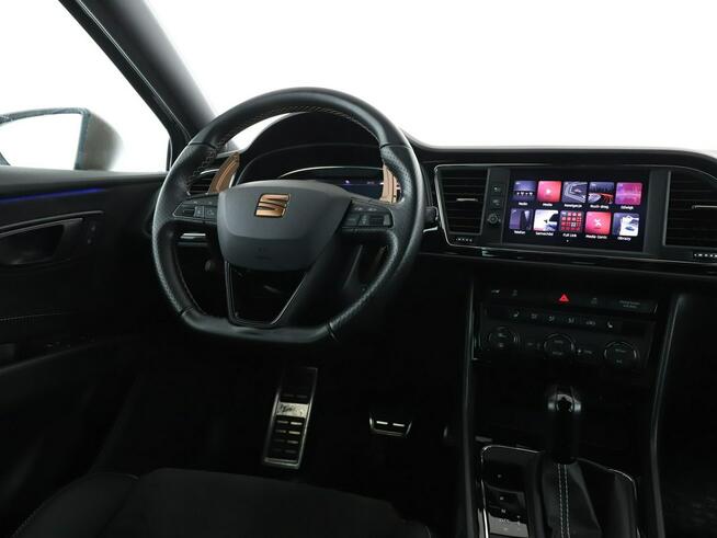 Seat Leon automat 290KM full LED panorama DCC kamery