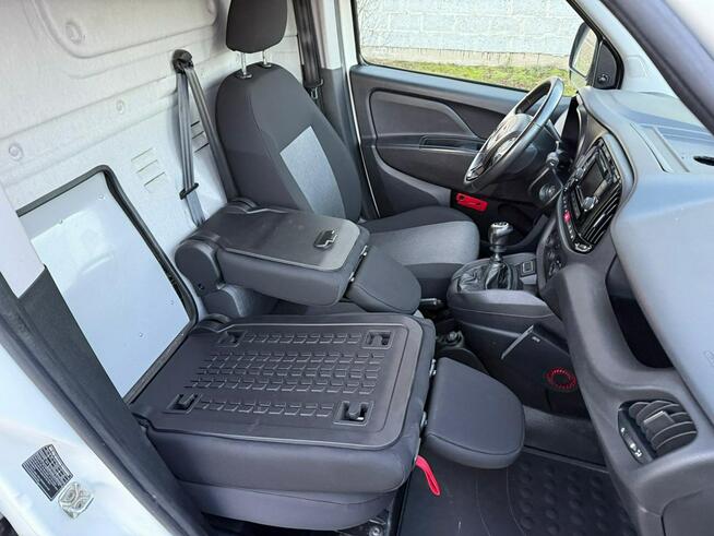 Fiat Doblo Maxi długi 1.4Tjet 120KM / przebieg 52 tys km /3 miejscowy/Nowy GAZ