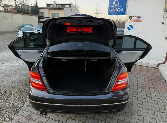 Mercedes C 180 AUTOMAT 1,8 T 156ps*Bezwypadkowy*Navi*Klimatronik*Skóra*WZOROWY-STAN*