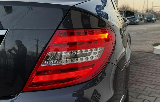 Mercedes C 180 AUTOMAT 1,8 T 156ps*Bezwypadkowy*Navi*Klimatronik*Skóra*WZOROWY-STAN*
